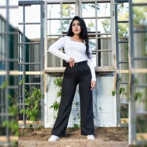 Square Neck . Long Sleeve  Top